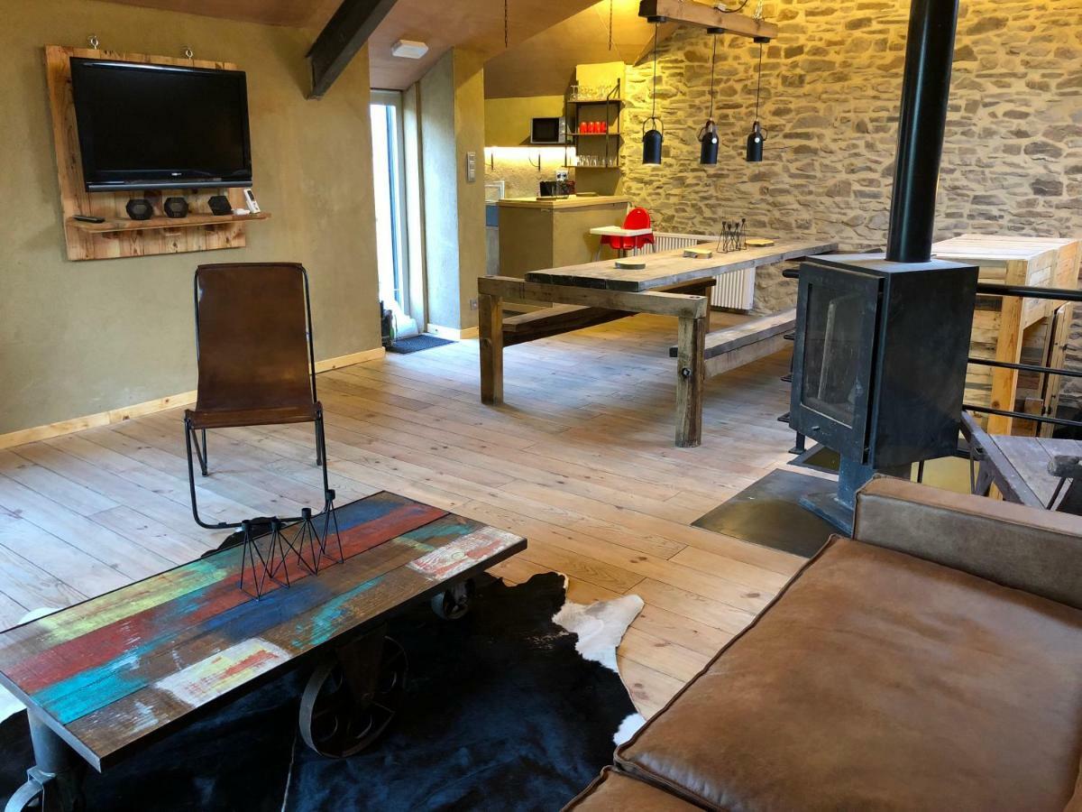 Villa L'Annexe à Halleux  Extérieur photo